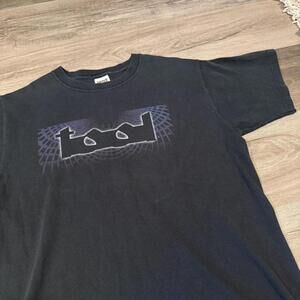 Vintage tool lateralus in concert tour t shirt 00s M